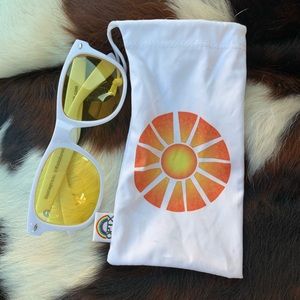 Rainbow OPTX yellow Wayfairers